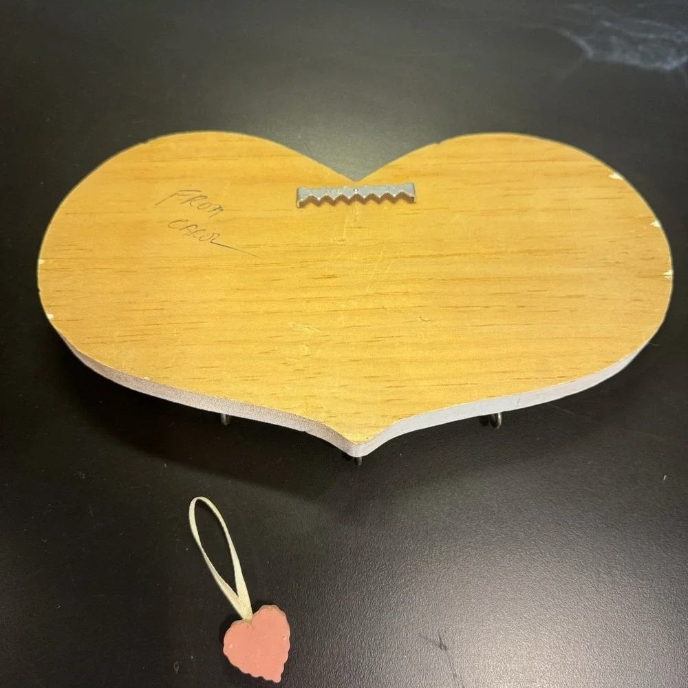 Vtg Hand Painted‎ Wooden Heart Wall Plaque Grandma's Mood Granny Core